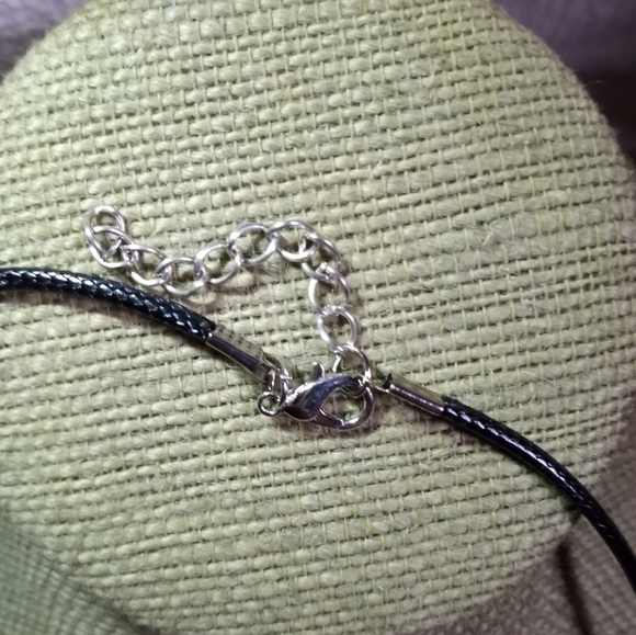 Goldtone round disk pendant on black cord necklace - Picture 2 of 4